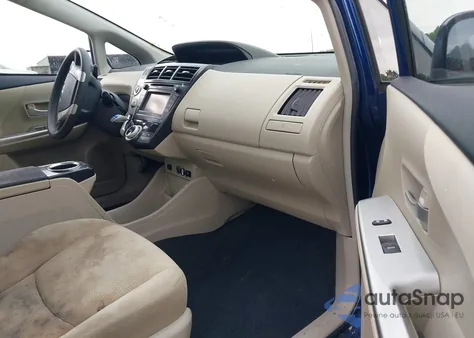 2013 Toyota Prius V Three z USA, uszkodzony, nr VIN JTDZN3EU9D3255224